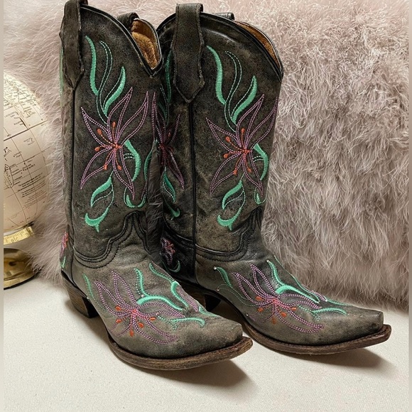 Corral Flowered Embroidery & Rhinestones Western Boots - Sz 4.5 - Picture 2 of 11
